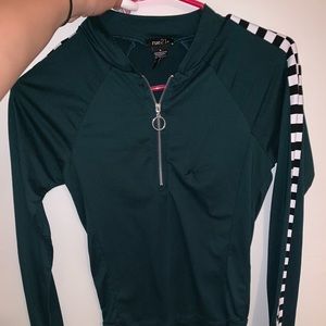 Quarter zip